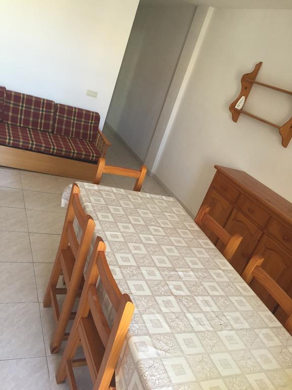 Apartamentos Vicent Peñíscola Zimmer foto